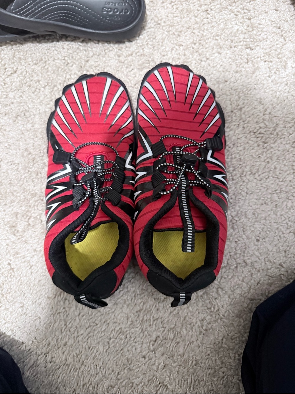 Women’s Red Water Shoes with Slip-On Bungee Lacing